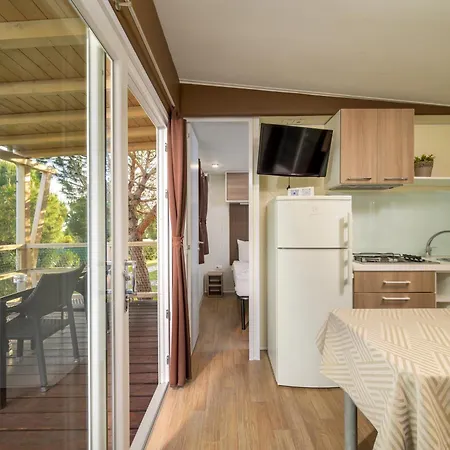 Mobile Homes Peskera באניולה