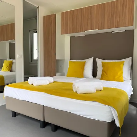 Mobile Homes Peskera 홀리데이파크