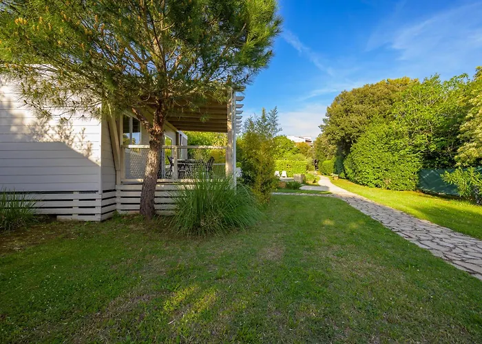 Mobile Homes Peskera 4* 반졸레