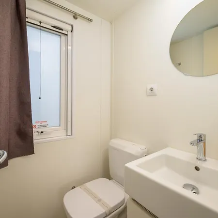 Mobile Homes Peskera Vakantiepark 4*