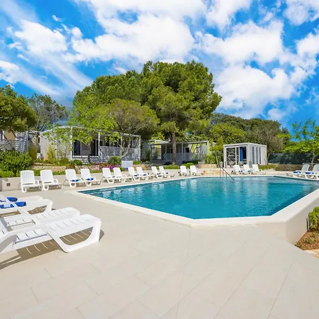 Vakantiepark Mobile Homes Peskera Banjole
