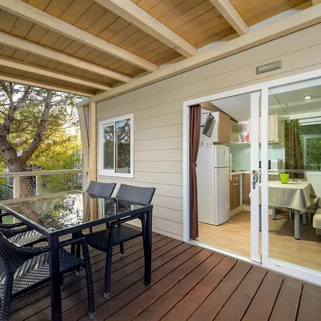 Mobile Homes Peskera Vakantiepark