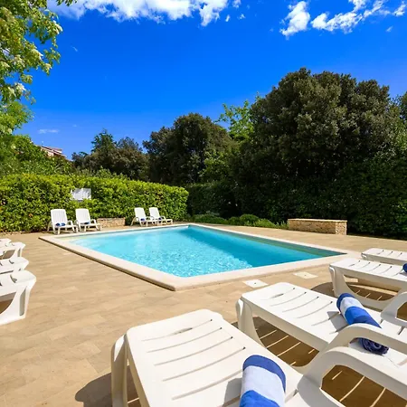 Semesterpark Mobile Homes Peskera