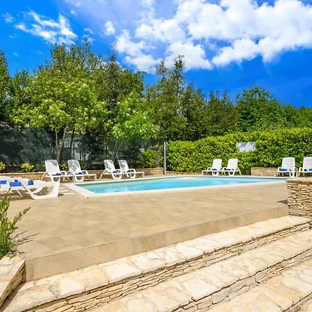 Mobile Homes Peskera