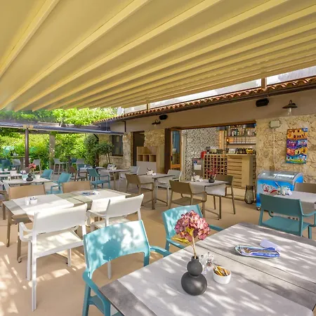 Mobile Homes Peskera Vakantiepark Banjole