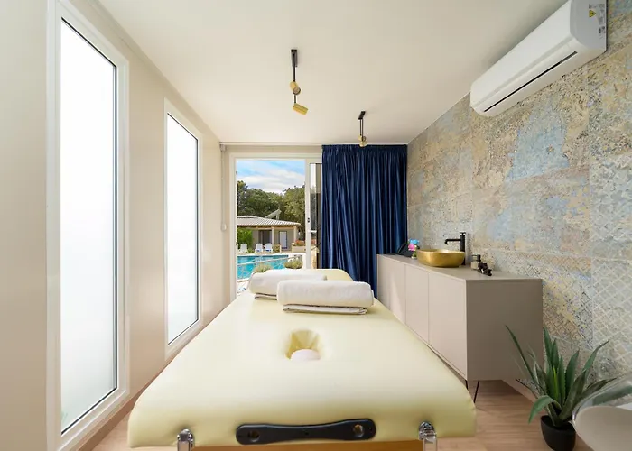 Mobile Homes Peskera Tatil parkı