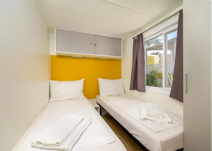 Mobile Homes Peskera Tatil parkı