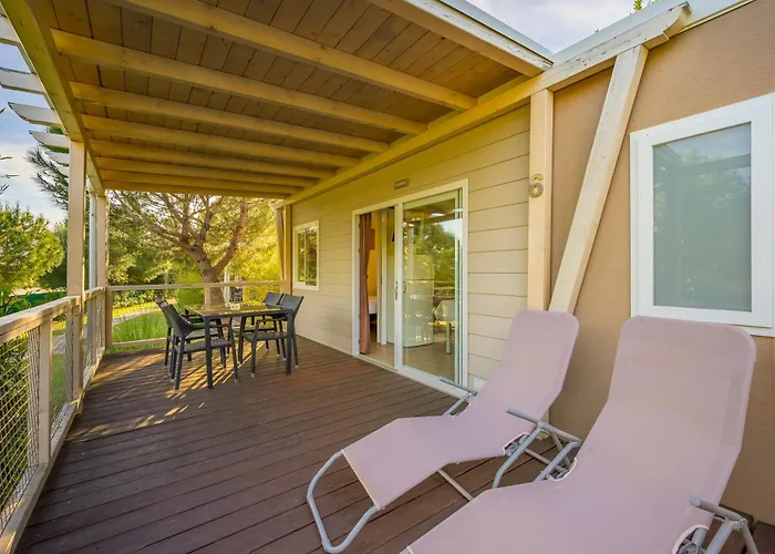 Mobile Homes Peskera Banjole