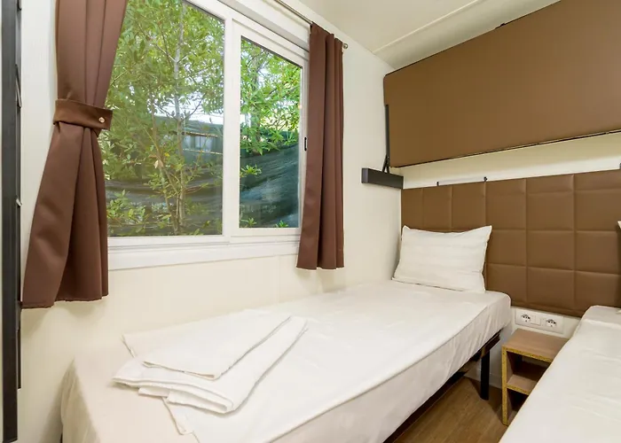 Mobile Homes Peskera 4*