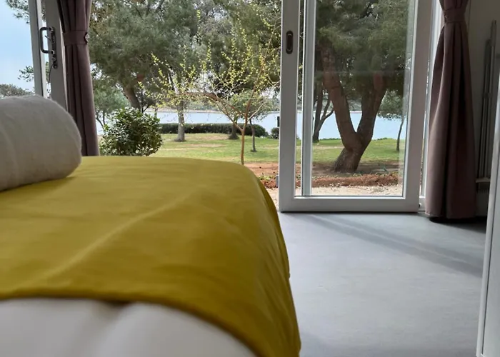 Mobile Homes Peskera 4* Banjole